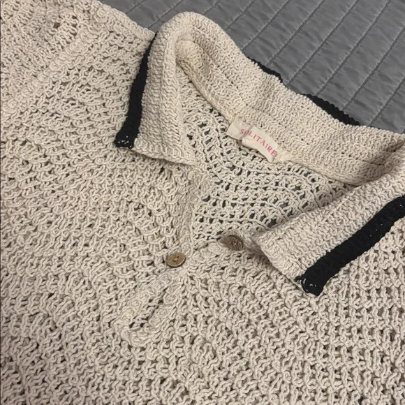 Solitaire Cream and Black Crochet Blouse - Picture 2 of 2